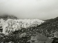 C01B15P08 13 : アイスピナクル クンブ デブリ氷河 ベースキャンプ 構造 氷河