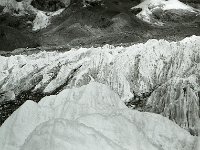 C01B15P09 04 : アイスピナクル クンブ 氷河