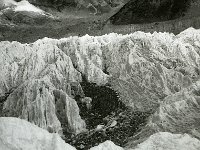 C01B15P09 05 : アイスピナクル クンブ 氷河