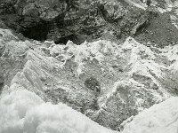 C01B15P09 11 : アイスピナクル クンブ 氷河