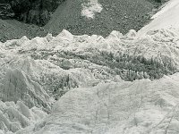 C01B15P09 15 : アイスピナクル クンブ 氷河