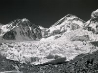 C02B05P06 02 : クンブ クンブツェ 氷河