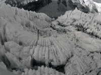 C02B05P06 24 : クンブ 氷河