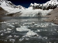 C02B10S02 02 : ホングコーラ, ホングヌップ氷河, 氷河湖