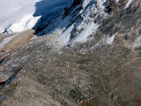 C02B10S07 08 : ホングコーラ, ホングヌップ氷河周辺, モレーン地形