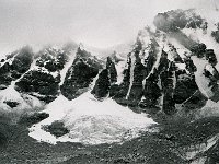 C03B06P05 27 : クンブ 氷河