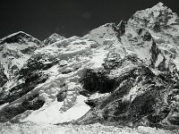 C03B06P07 32 : クンブ チョモランマ ヌプツェ 氷河