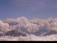 C10B02S27 13 : シシャパンマ, ポカラ・カトマンズ, ランタンリルン, 航空写真, 雲