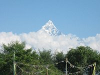 2008 10 08N02 016 : ポカラ マチャプチャリ 国際山岳博物館 積雲