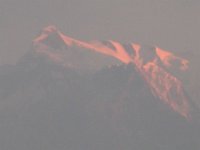 2008 12 13N01 017 : アンナプルナ ポカラ 四峰 朝焼け 満月