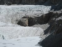 2009 05 06N01 022 : ギャジョ氷河 凍結氷河湖