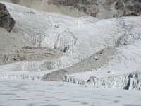 2009 05 06N01 024 : ギャジョ氷河 凍結氷河湖