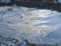 2009 05 07N01 002 : ギャジョ氷河 池氷