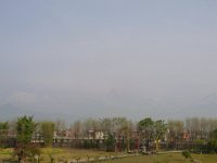 2010 03 03R01 012 : アンナプルナ ポカラ 国際山岳博物館 大気汚染 著しいスモッグ
