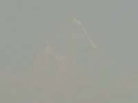 2010 03 13R01 002 : アンナプルナ ポカラ 国際山岳博物館 大気汚染 著しいスモッグ 雲