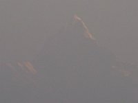 2010 03 21R01 010 : ポカラ マチャプチャリ 大気汚染 著しいスモッグ