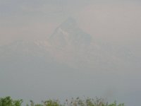 2010 04 03R01 010 : アンナプルナ ポカラ マチャプチャリ 国際山岳博物館 雲