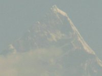 2010 05 13R02 015 : アンナプルナ ポカラ マチャプチャリ 国際山岳博物館 雲