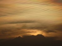 2010 06 09R01 118 : ヒマルチュリ ポカラ 彩雲