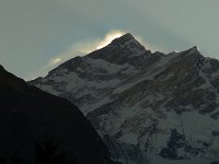 R0013437  Exif JPEG PICTURE : アンナプルナ, カリガンダキ流域, カロパニ, カロパニ・ティティ, 一峰, 日の出