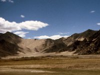 C04B01S06 12 : チベット, ラサ, 砂丘