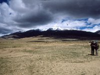 C04B03S04 06 : チベット, ニエンチェンタンラ, 雲, １９８０年チベット科学討論会