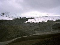 C05B10S09 04 : モレーン 氷河 雲