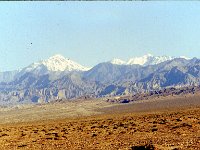 C04B06S14 15 : ゴビ地形 タクラマカン 天山山脈